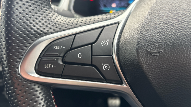 Renault Captur 1.3 Mild hybrid 140 R.S. Line 5dr Petrol Hatchback